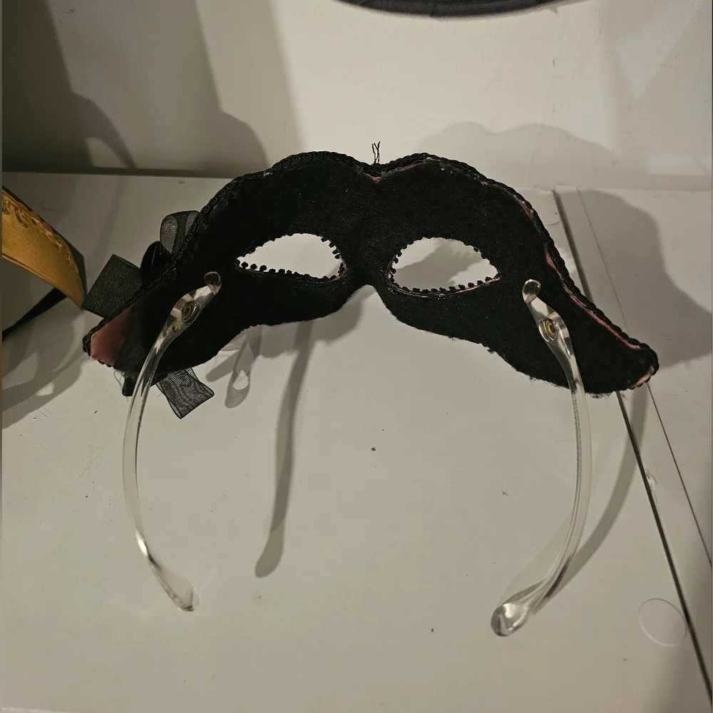 Elegant Pink and Black Lace Masquerade Mask, Eyes Wide Shut, Alluring
